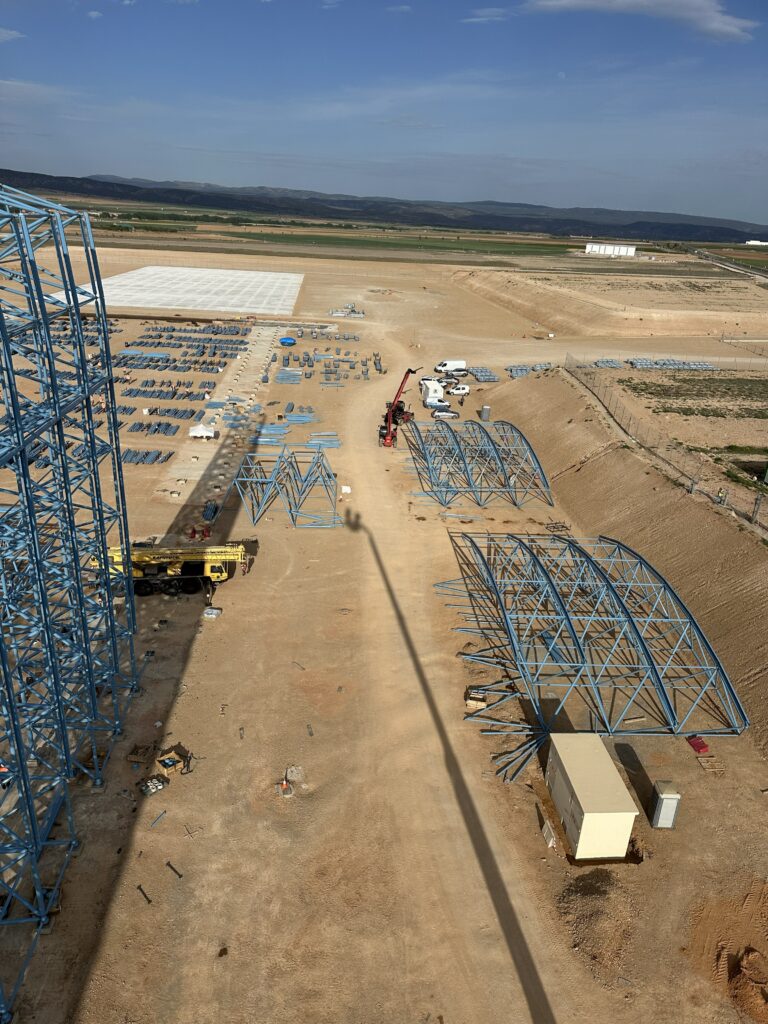 Hangar Astropuerto de Teruel - estructura metálica Abante